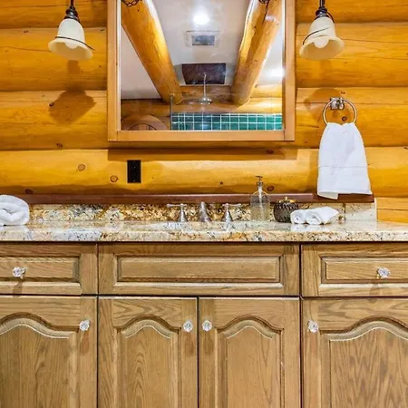 Gem By Manning Park: Luxury Loghouse “Ravenloft” Villa Sunshine Valley Exterior photo
