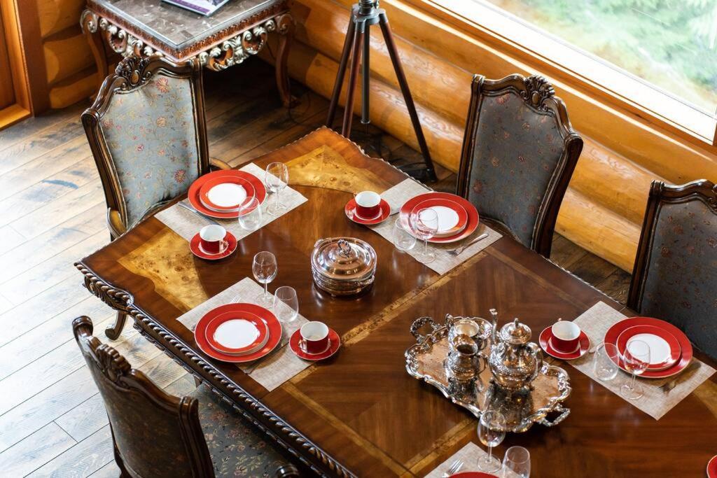 Gem By Manning Park: Luxury Loghouse “ravenloft” Chalet *