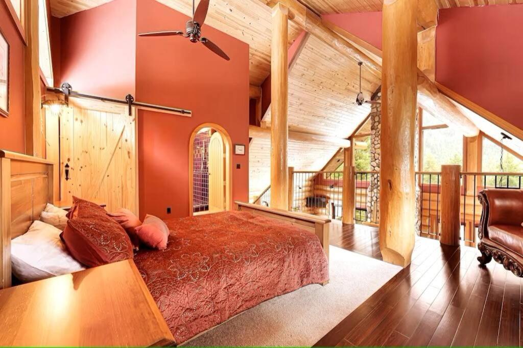 Gem By Manning Park: Luxury Loghouse “ravenloft” * Sunshine Valley