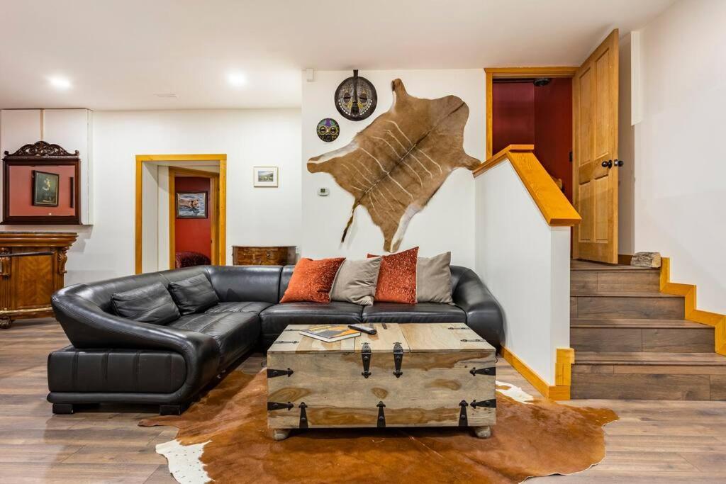 Gem By Manning Park: Luxury Loghouse “ravenloft” * Sunshine Valley